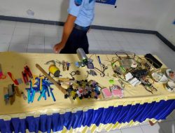 Kasat Samapta Geledah Rutan Praya, Barang Terlarang Pun Berhasil Diangkut