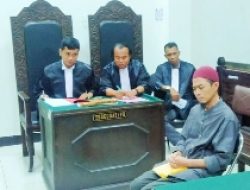 Lalu Anton Nilai Dakwaan JPU Diluar Objek Penyidikan