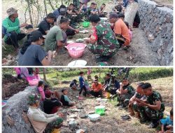 Dari Giat TMMD: Gembira Ramai Ramai Masyarakat Bawa Ala Kadar dan Makan Bersama Di Tengah Sawa