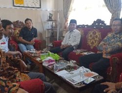 Tri M Bersama Pemdes Jelantik, Kompak Apel 17 Agustus di Lapangan Eat Mayung