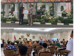 Petani Loteng, Sukses Hantarkan Pemda Sabet Piagam Adhikarya