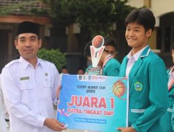 Bertemu di Final, Tim Basket MTsN 1 Loteng Kalahkan SMPN 1 Praya