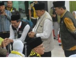 Irjen Kemenag RI Keliling Pantau Pemberangkatan Haji, di Embarkasi Lombok Irjen Kagum