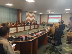Kominfo Loteng Buka Bimtek SP4N – LAPOR