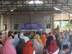 Di Acara Isra’ Mi’raj di YYP Ziadatul Husna, Wabup Loteng Ingatkan Jamaah Cerdas Memanfaatkan HP