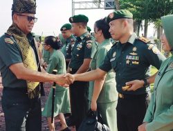 Dandim Se NTB Sambut Kedatangan Danrem 162/WB Yang Baru di Bandara Bizam