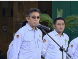 Apel Pagi Senin, Keluarga Besar Kanwil Kemenag NTB Buktikan Kekompakannya