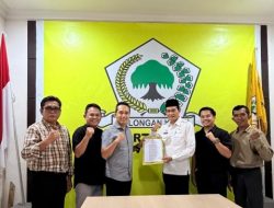 SK Pengurus Diterima, DR. HM Nursiah Siap Kembalikan Masa Kejayaan Golkar di Loteng