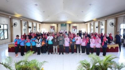 Wabup Loteng Buka Pelatihan Instruktur Senam Lansia, Dorong Hidup Sehat dan Bahagia