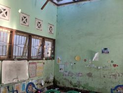 Gedung TKN 14 Pratim Bolong, Ancam Keselamatan Siswa Dan Guru