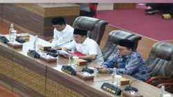 Ketua DPRD Loteng, Pimpin Rapat Paripurna Dengan Dua Agenda Sekaligus