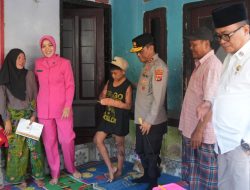 Kakanwil Kemenag NTB, Gratiskan Pendidikan Santri Korban Kebakaran di Loteng