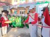 Lepas Peserta Karnaval HUT RI Ke 81, Dr. HM. Nursiah: Luar Biasa MIN 1 Loteng Siswa dan Walinya Sama Kompaknya