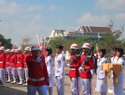 Serka Umar Bakri Pimpin Pengibaran Sang Merah Putih