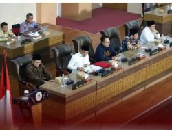 Ketua DPRD Loteng Pimpinan Rapat Paripurna Jumat 28 Agustus 2026
