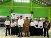 Pastikan Tak Ada Anak Putus Sekolah, Miq Ari Salurkan 277 Kartu PIP di SMPN 2 Praya