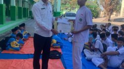 H. Sujarna Sukses Hantarkan Muridnya, “Puncaki” Podium OMI Tingkat Kabupaten Loteng