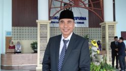 Santri di Loteng Bakal Ubah Halaman Kantor Bupati Jadi Putih Bersih