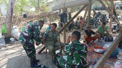 Tim Medis Kodim 1620/Loteng Siaga Penuh Sukseskan TMMD Ke 130