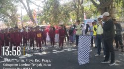 Dispora Sukses, Selenggarakan Lomba Gerak Jalan  Massal HUT Loteng Ke 81